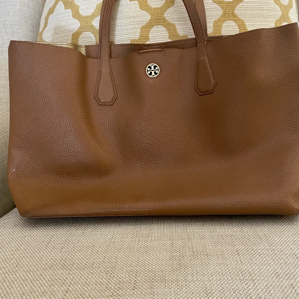 Tory Burch Perry / Bark / Light Gold Leather Tote
